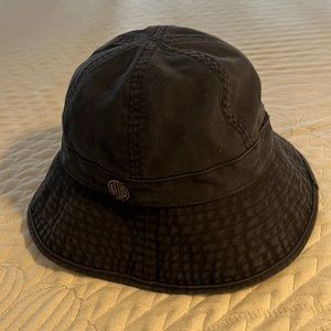Deus Ex Machina Saxon Bucket Hat